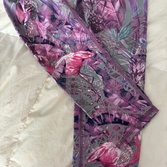 Evolution and Creation Tropical Floral Paradise Print Leggings Size Small - Picture 5 of 8